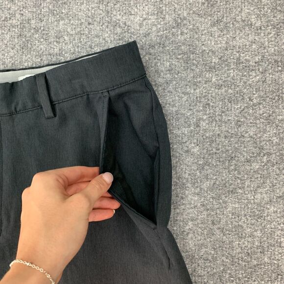 Greg Norman Chino Short Mens 34 Black Stretch Lightweight Flat Front Performance - Picture 3 of 10